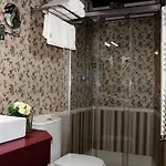 Fontanas Hotel