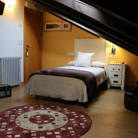 Fontanas 3* Hontanas